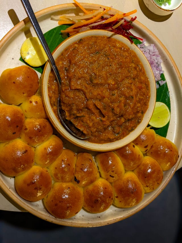 Comorin pav bhaji at One Horizon Center