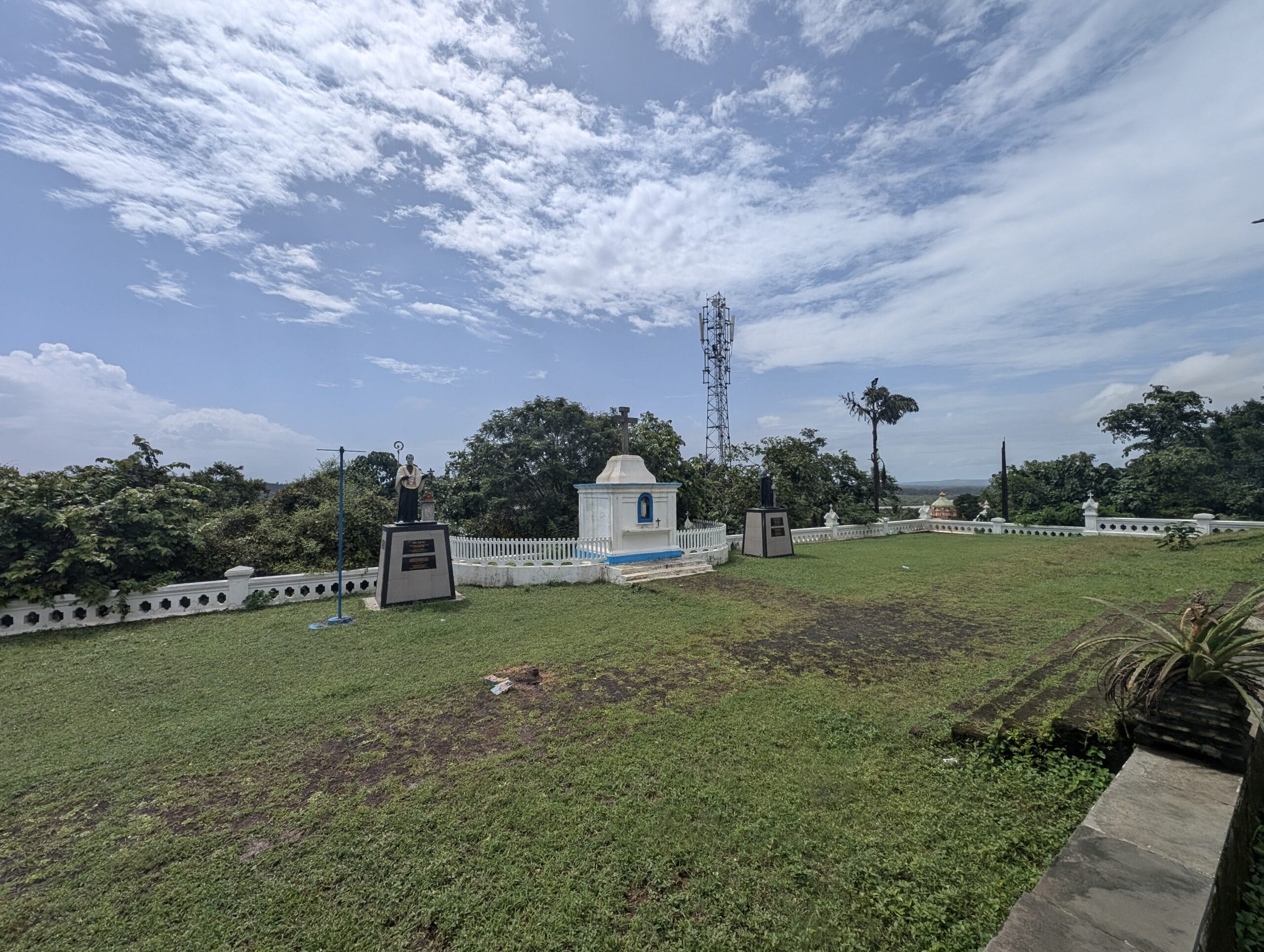 PXL_20240827_090933869.MP Divar Island, Goa – photo 6 of 33