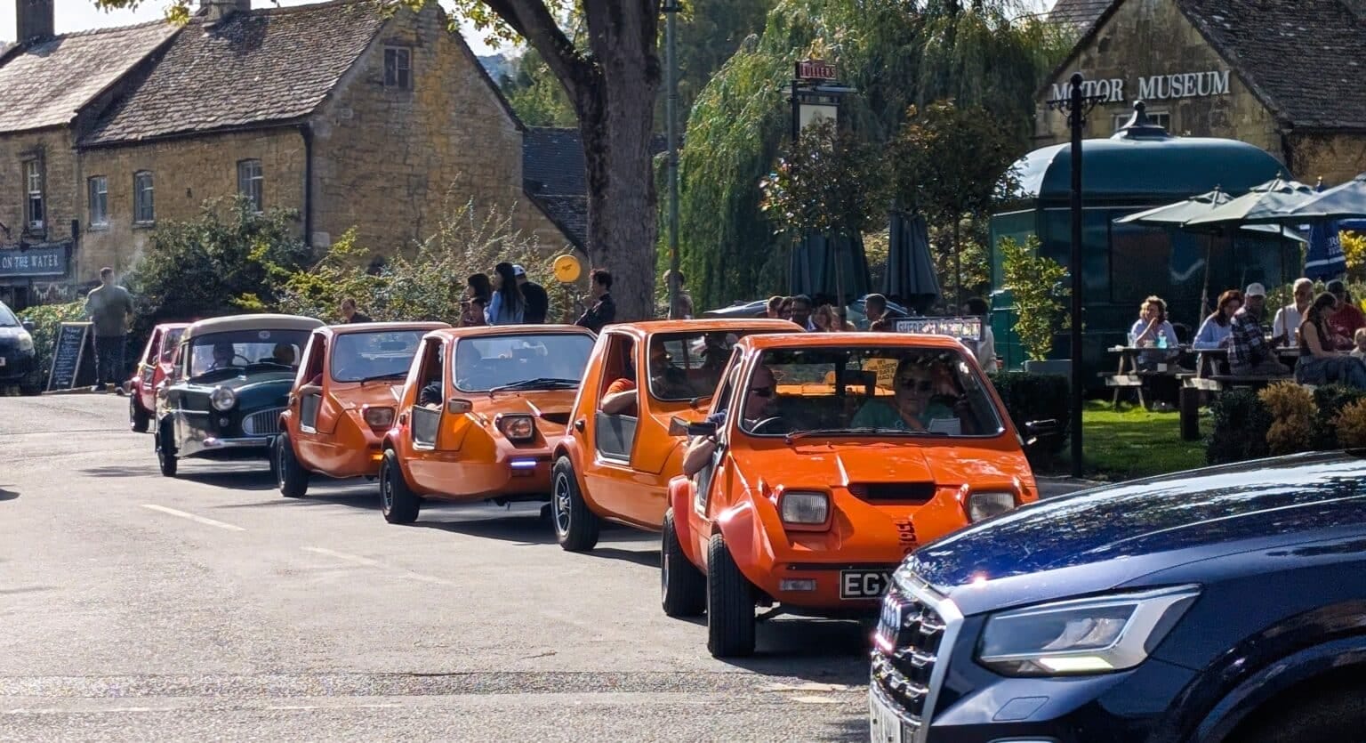 Bourton-on-the-Water in the Cotswolds &ndash; photo 7